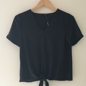 Madewell Novel Tie Front Top in True Black